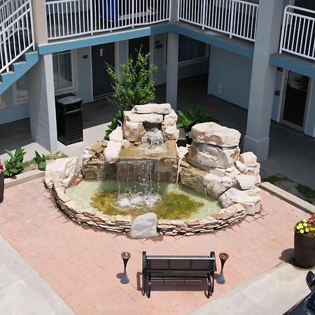 Best Western Plus Holiday Sands Inn & Suites Norfolk Exterior foto