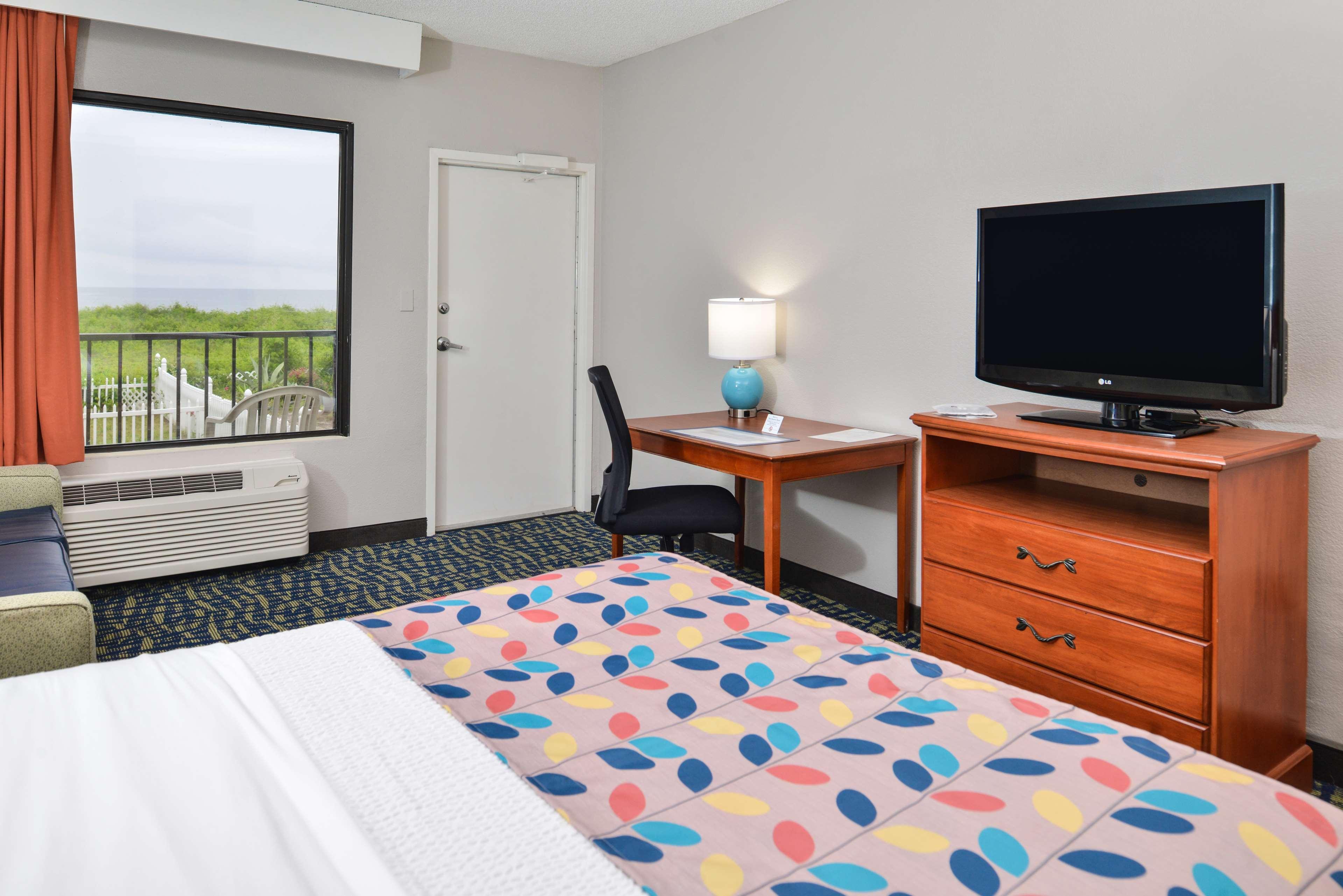 Best Western Plus Holiday Sands Inn & Suites Norfolk Exterior foto