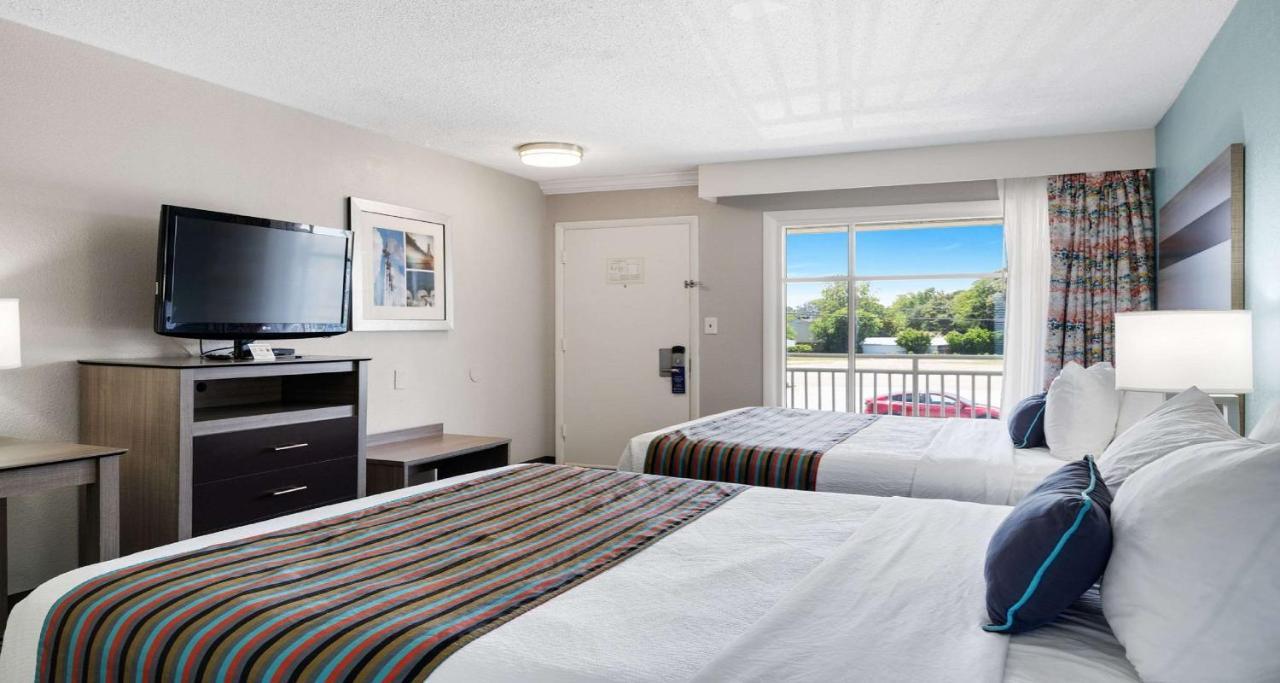 Best Western Plus Holiday Sands Inn & Suites Norfolk Exterior foto