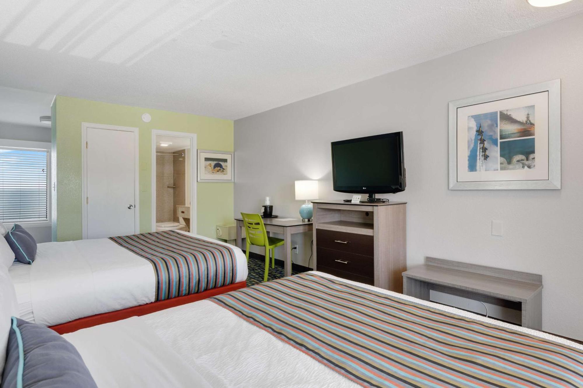 Best Western Plus Holiday Sands Inn & Suites Norfolk Exterior foto